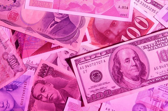 Saving Dollar Banknote Live Wallpaper  free download